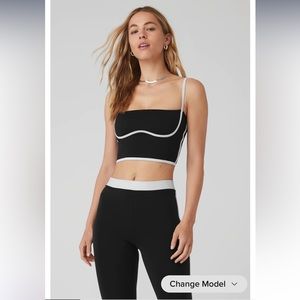 Alo Airbrush Streamline Tank, Small, NWT